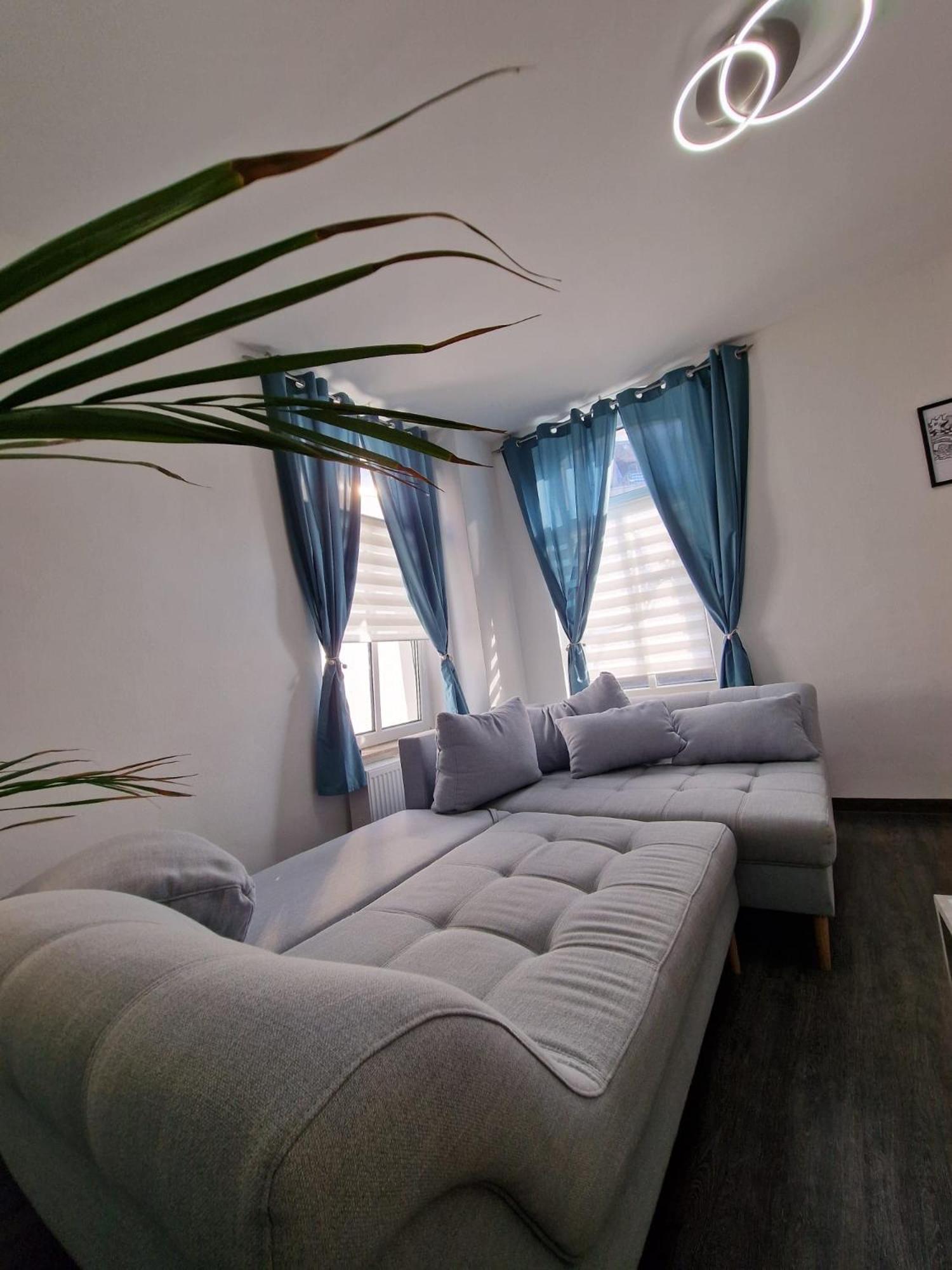 Ferienwohnung Mit Fitnessstudio Top1 Plauen Exterior foto